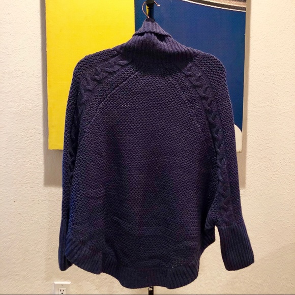 UGG-MARIBETH CABLE KNIT COCOON SWEATER CAPE - Picture 2 of 8